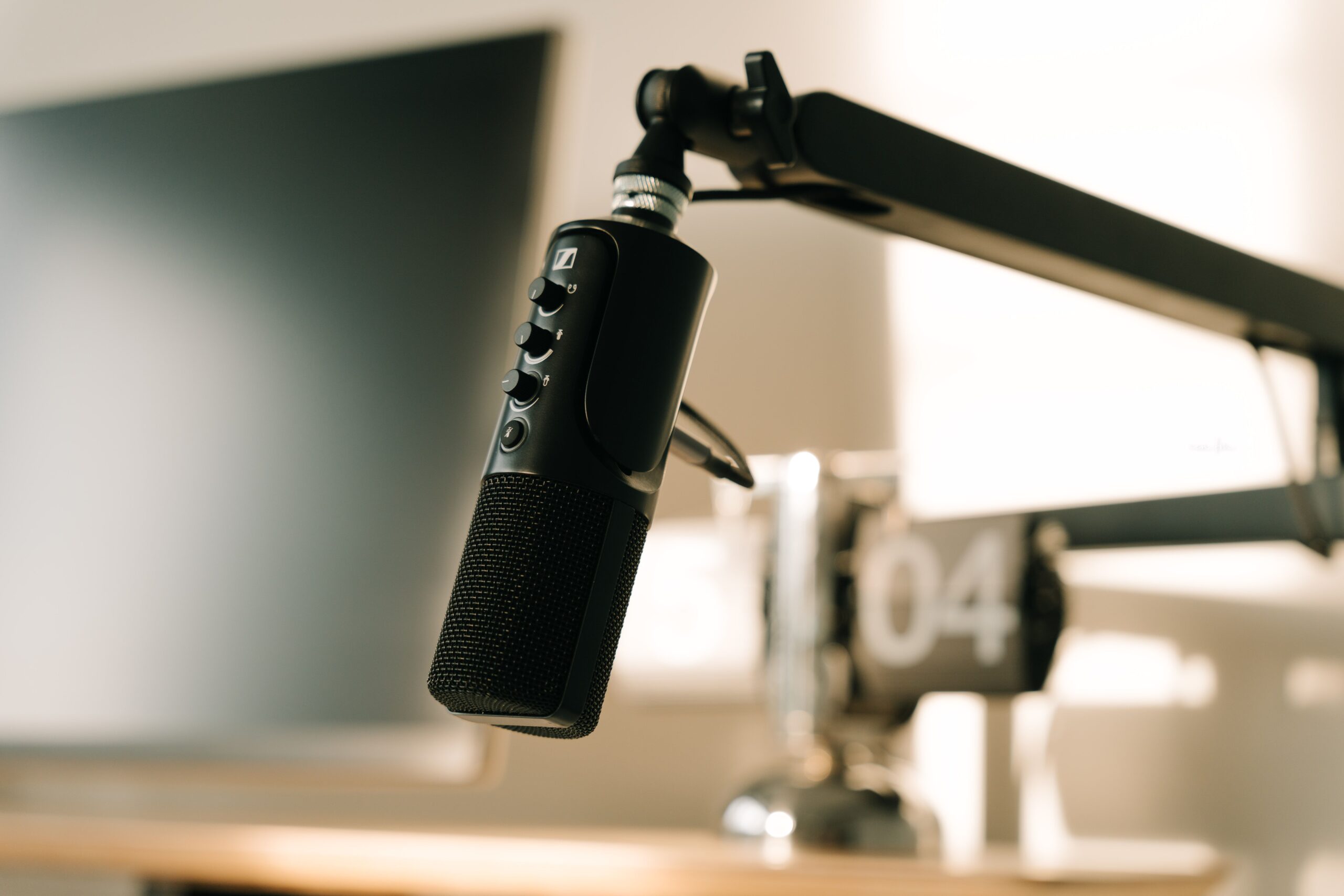 Cómo ganar dinero con un podcast desde España